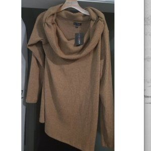 Brown scoop neck sweater